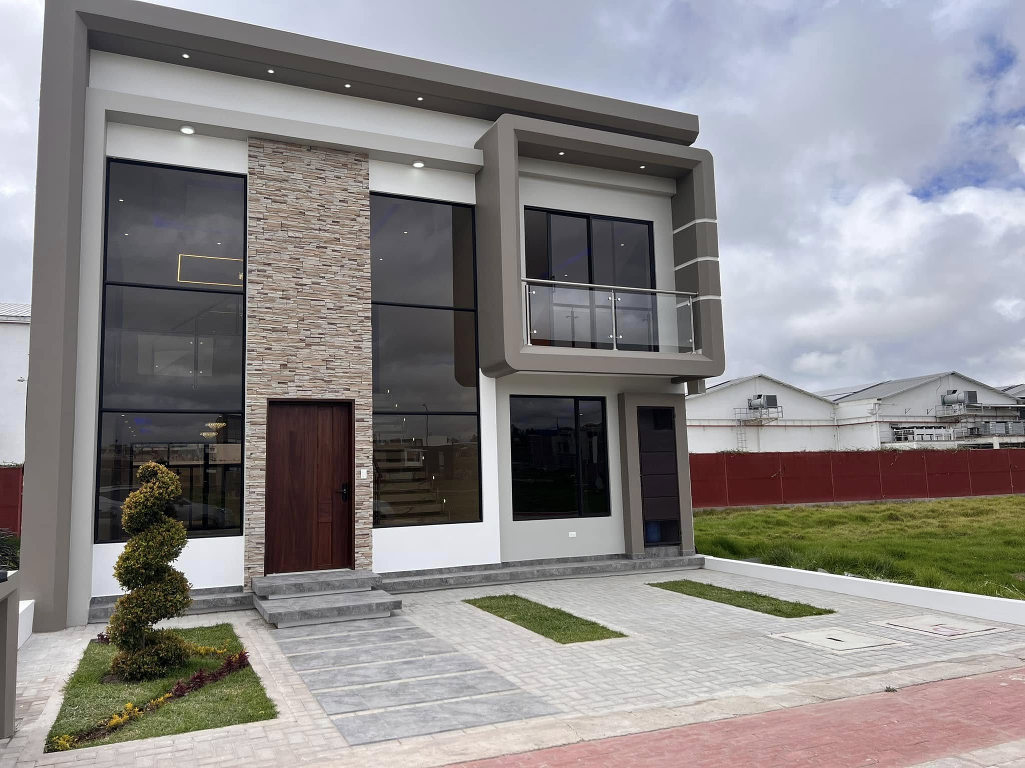 Proyecto de Vivienda Unifamiliar García – Erazo